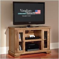Vaughan Bassett Furniture Cottage Light Oak