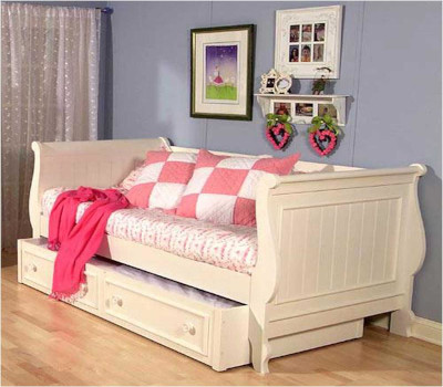 The Ultimate Staycation: Coastal Decor for your Home