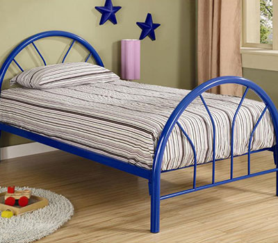 Now Trending: A Pop of Color with Shades of Blue