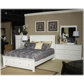 Bed/dresser/mirror/nightstand