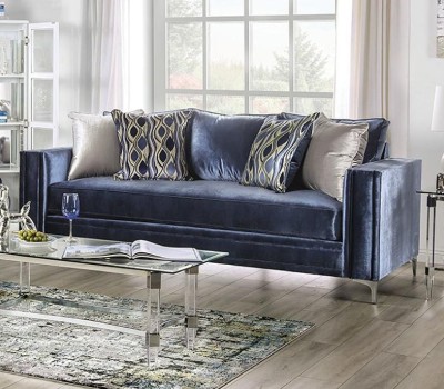 5 Tips to Supersize a Smaller Living Room