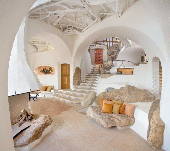 Sculptural Home, Sardinia Northwest