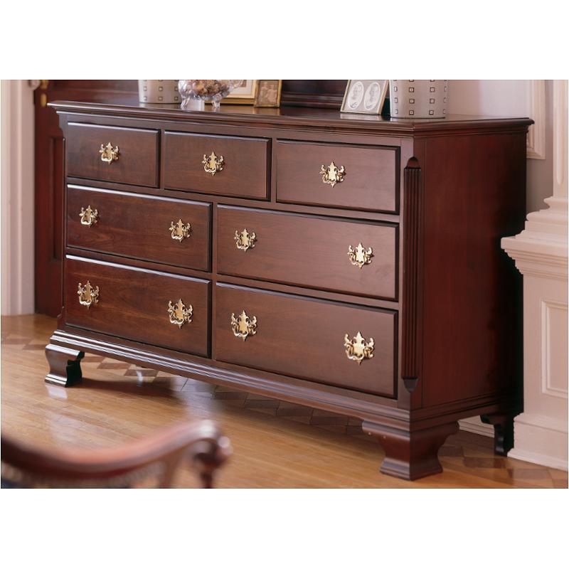 60 110n Kincaid Furniture Carriage House Double Dresser