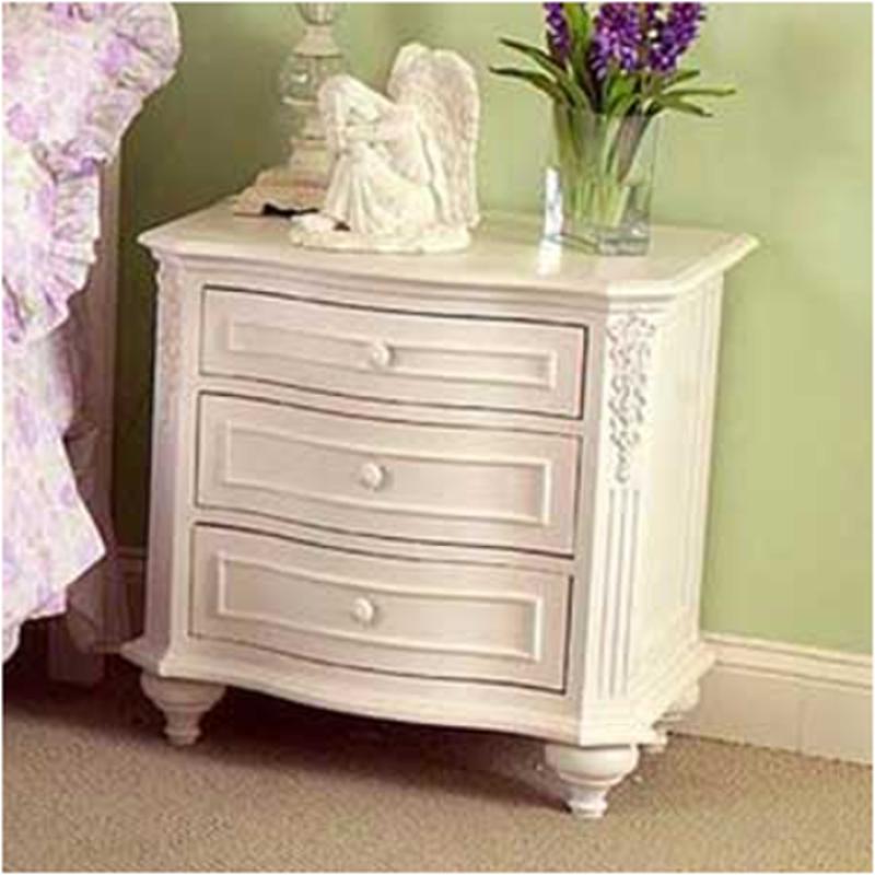 485 3100 Legacy Classic Furniture 3 Drawer Night Stand