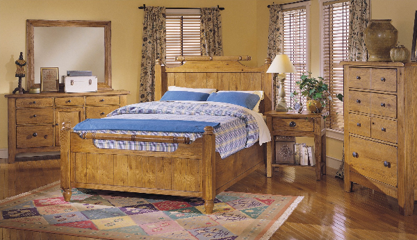 Attic Heirlooms Bedroom Set Broyhill Furniture