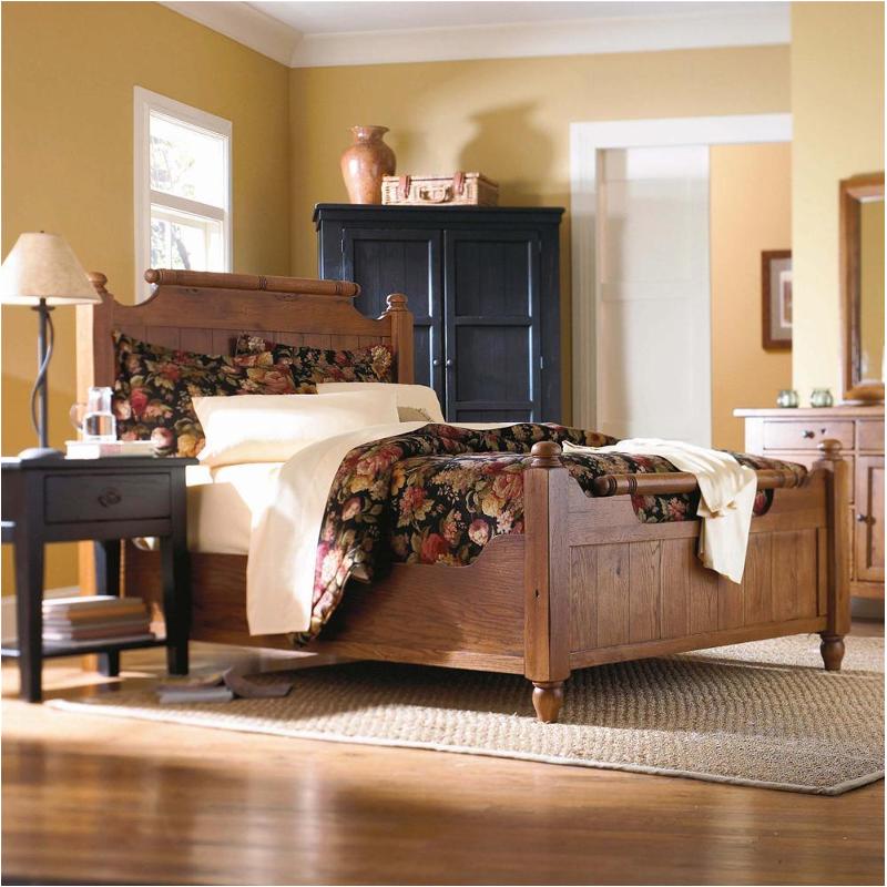 4397 58 Ck Broyhill Furniture California King Feather Bed California King Feather Bed 4397 58 Ck Broyhill Furniture Attic Heirlooms Original Oak Bedroom