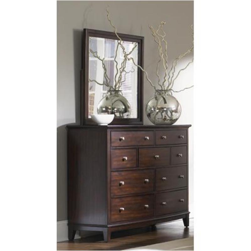 I82 455 Aspen Home Furniture Lincoln Park Nine Drawer Chesser