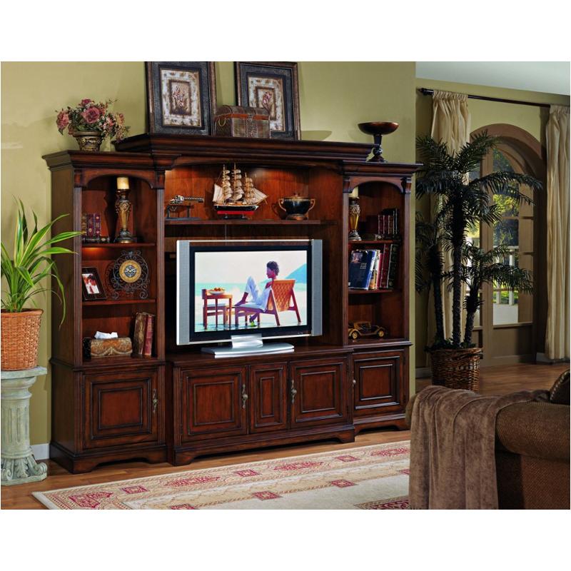 281 70 441 Hooker Furniture Brookhaven Tv Console