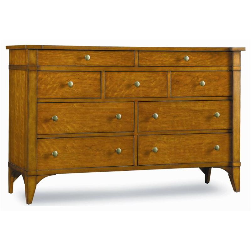 636 90 002 Hooker Furniture Nine Drawer Dresser Light Cherry