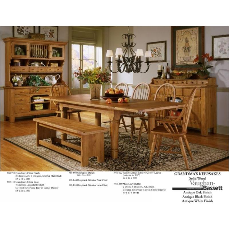 960 333 Vaughan Bassett Furniture Dining Table