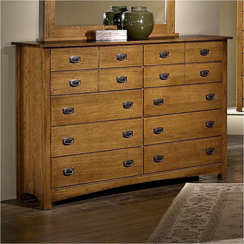 322 002 Vaughan Bassett Furniture Dresser