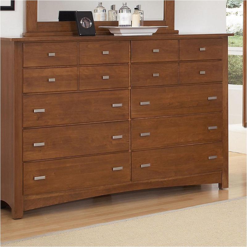 332 002 Vaughan Bassett Furniture Dresser