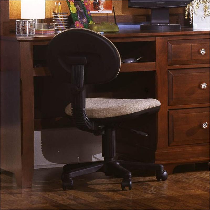 Bb19 007 Vaughan Bassett Furniture Desk Chair Cherry Bb19 007 Vaughan Bassett Furniture Cottage Cherry Desk Chair