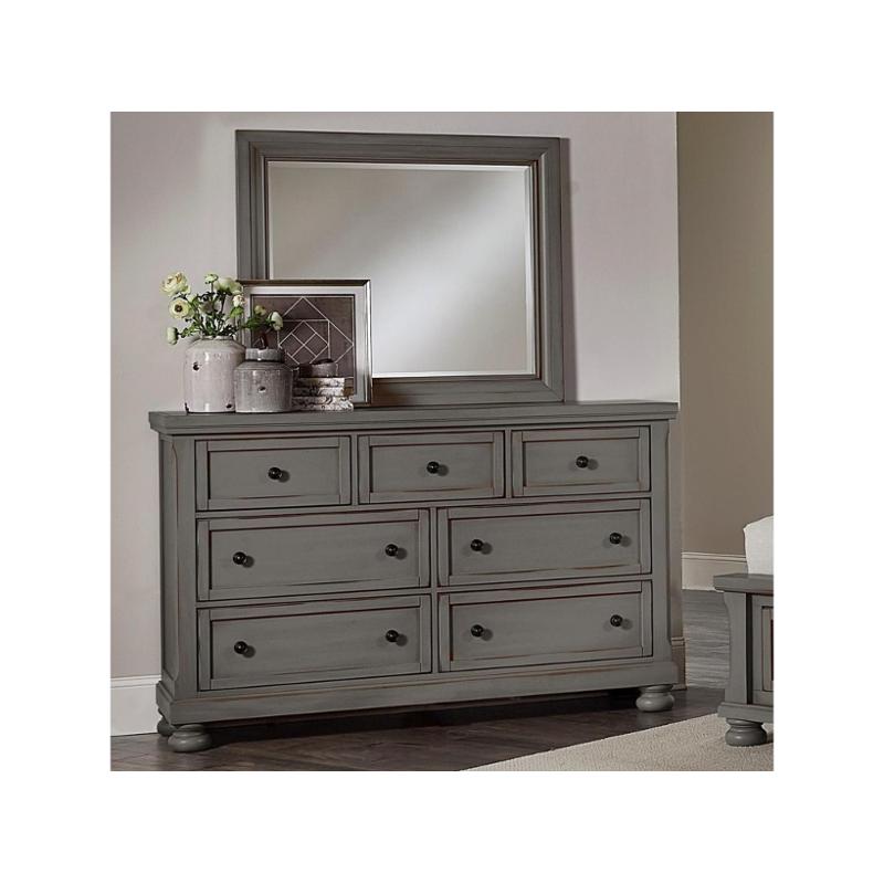 531 002 Vaughan Bassett Furniture Triple Dresser 7 Drawers