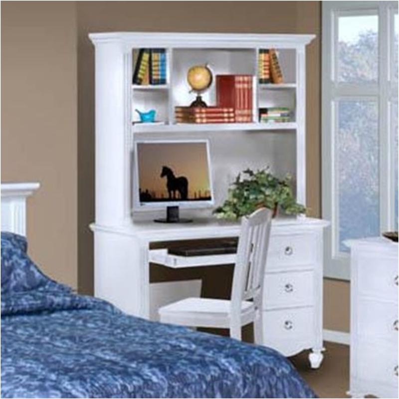 05 621 092 New Classic Furniture Victoria White Hutch