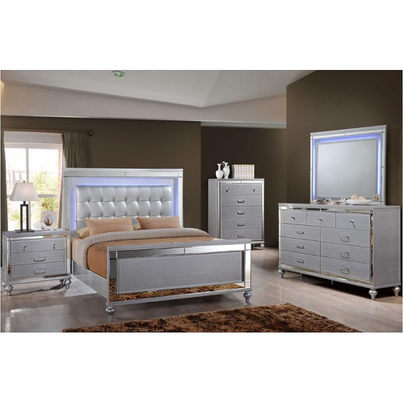 00 9698s 060l New Classic Furniture Valentino Silver Mirror Silver