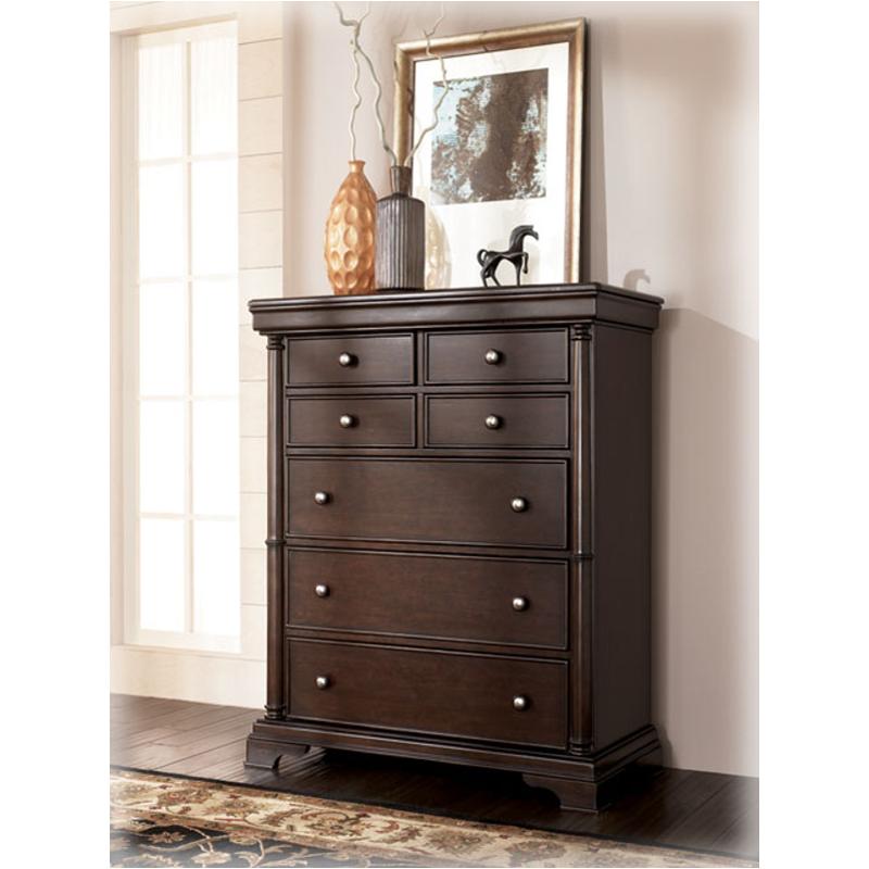 B577 46 Ashley Furniture Leighton Bedroom Chest