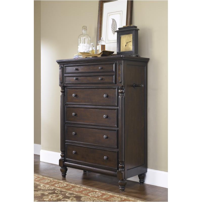 B668 46 Ashley Furniture Key Town Bedroom Chest