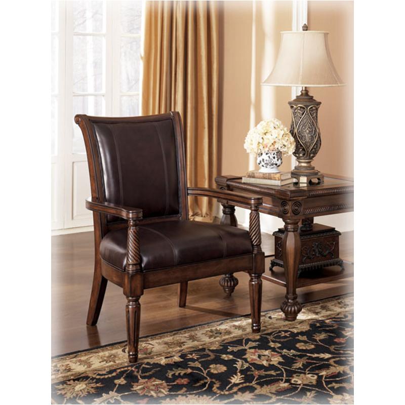 9470060 Ashley Furniture Showood Accent Chair