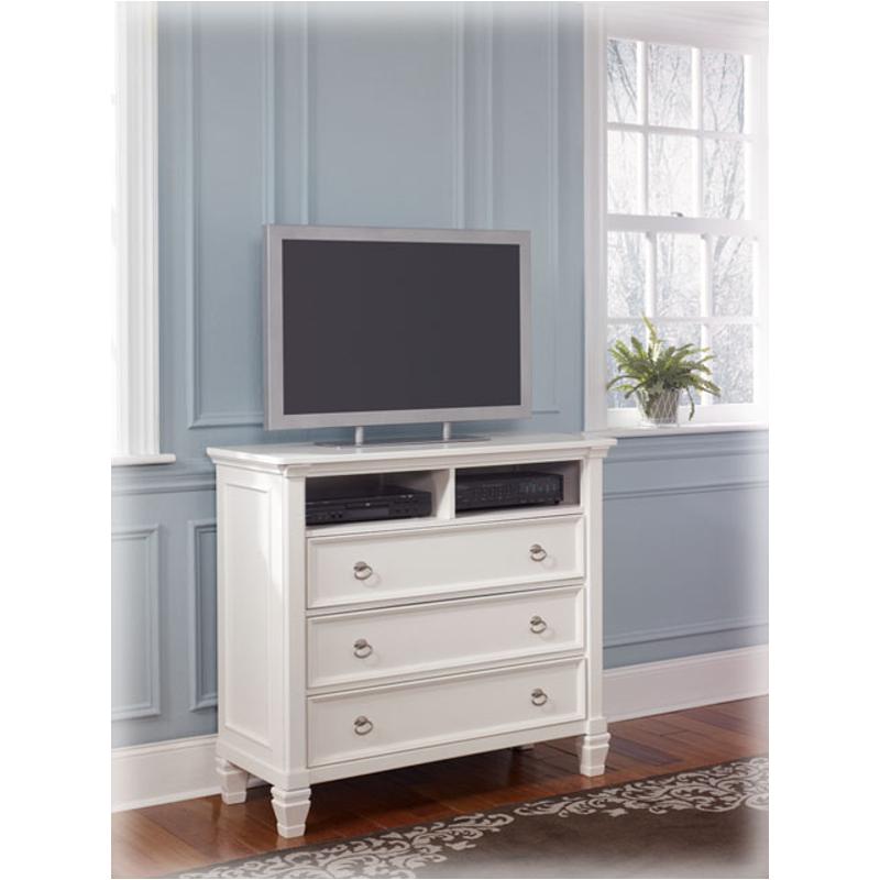 B672 39 Ashley Furniture Prentice White Media Chest