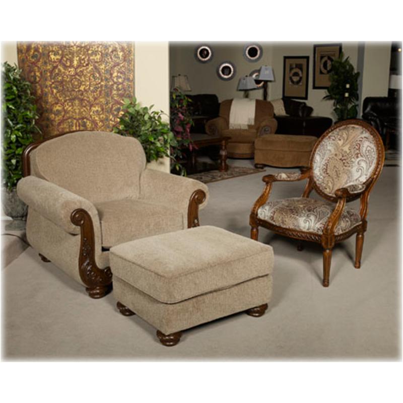 5730060 Ashley Furniture Showood Accent Chair