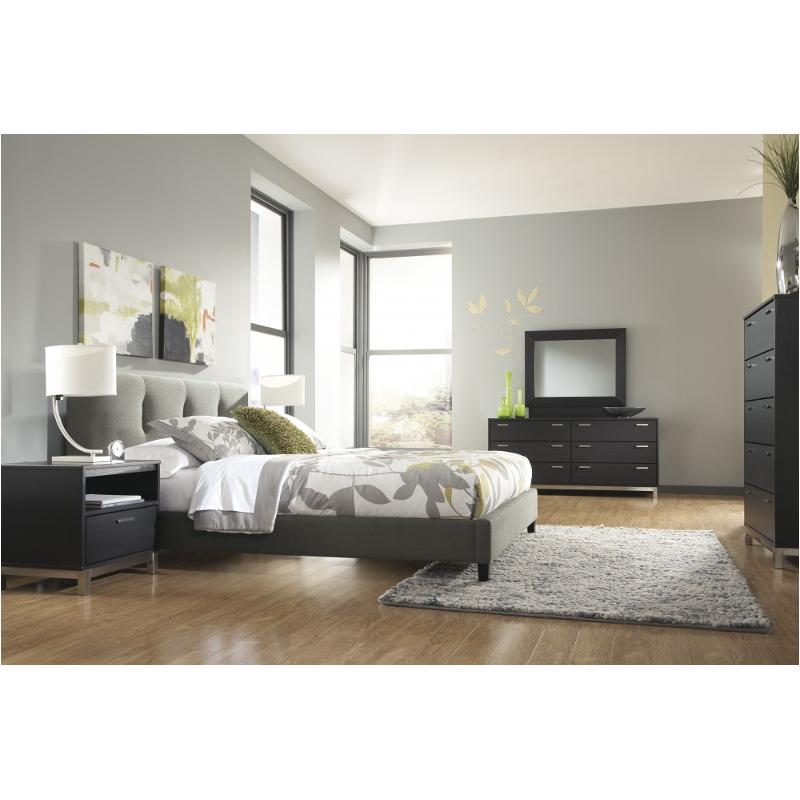 B702 77 Ashley Furniture Masterton Bedroom Queen Upholstered Bed B702 77 Ashley Furniture Masterton Bedroom Bed