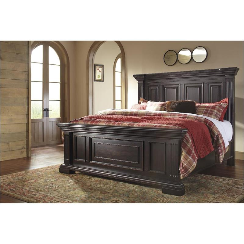 B643 58 Ck Ashley Furniture Willenburg Dark Brown Calfornia King Panel Bed