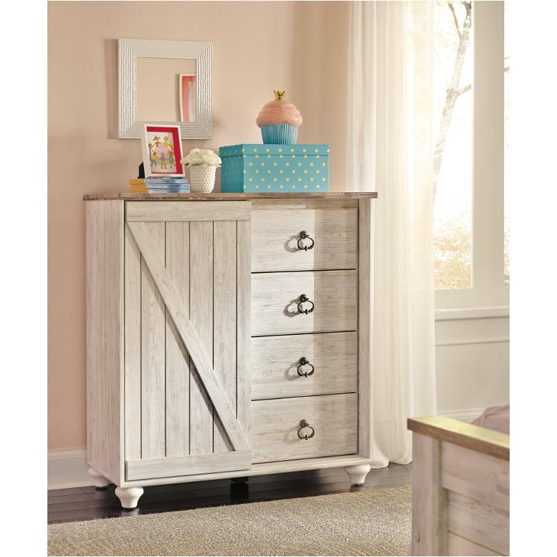 B26748 Ashley Furniture Willowton Whitewash Dressing Chest
