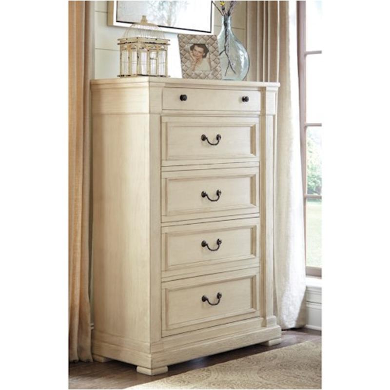 B647 46 Ashley Furniture Bolanburg Five Drawer Chest