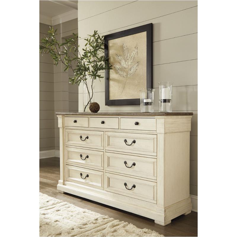 B647 131 Ashley Furniture Bolanburg Bedroom Dresser