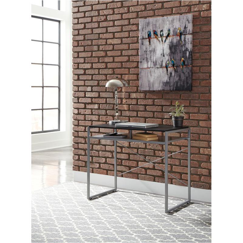H300 010 Ashley Furniture Bertmond Home Office Desk