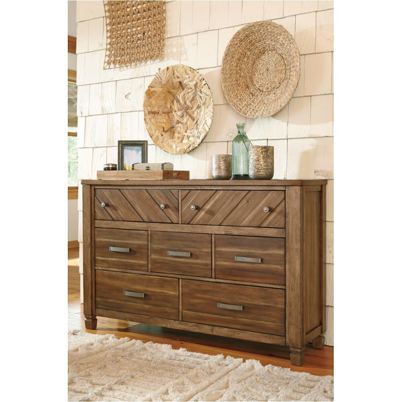B652 31 Ashley Furniture Colestad Bedroom Dresser