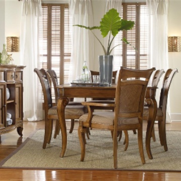 Hooker Dining Room Sets